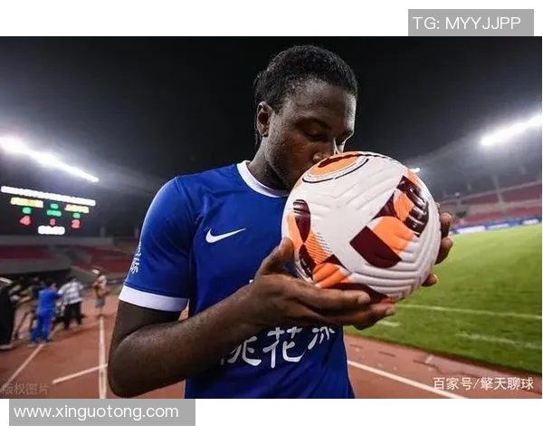 重庆足球队强势领跑最新实力榜单TOP10其他球队紧随其后争夺荣誉